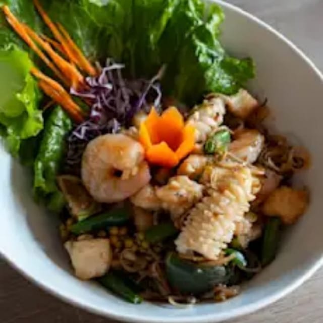 70. Pad Cha.
