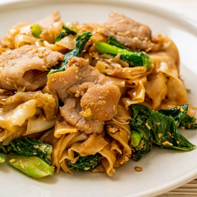 36. Pad See Ew.